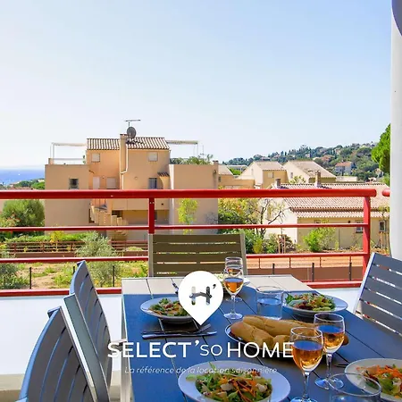 Appartement Select'sohome - Pour 6 Avec Vue Mer, Parking Privé Et Piscine à Saint-clair Au Lavandou - 180sud-b11